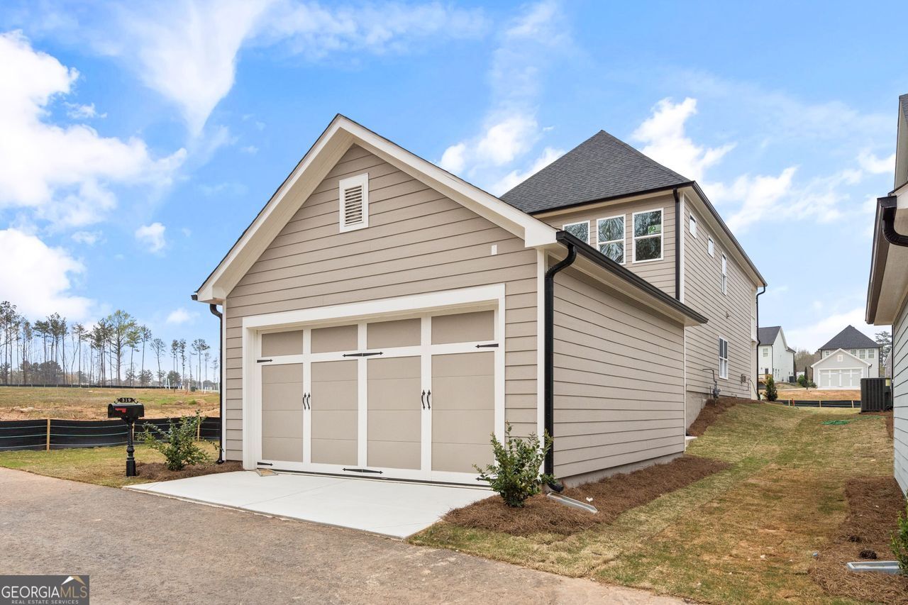 319 Summerville Lane