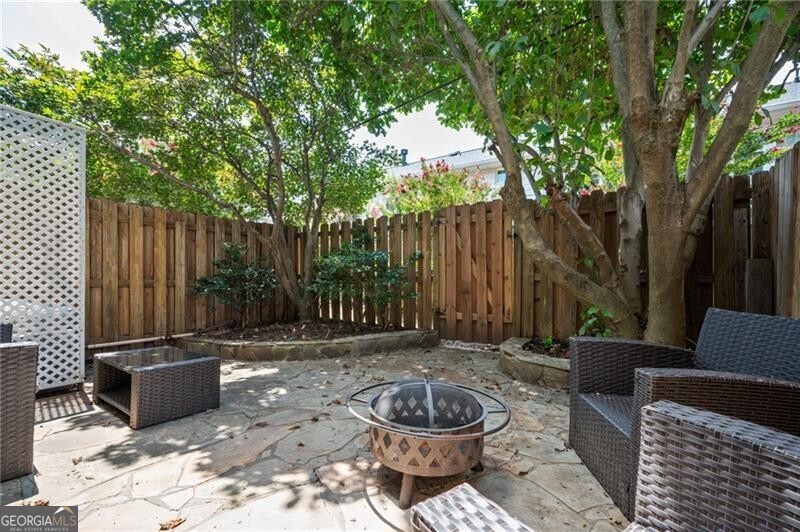 136 Peachtree Memorial Drive NW Unit: PA4