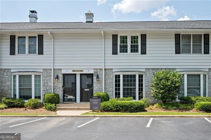 136 Peachtree Memorial Drive NW Unit: PA4