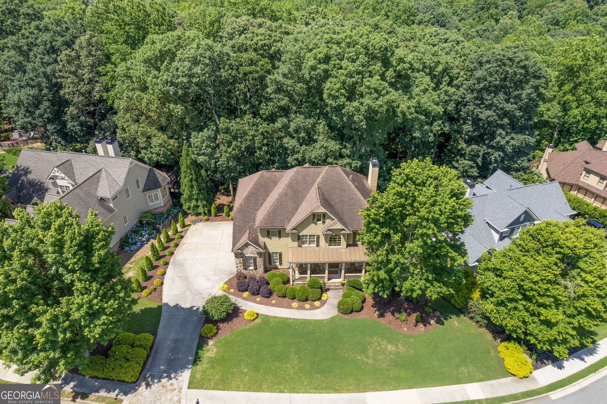 8775 Mica Creek
