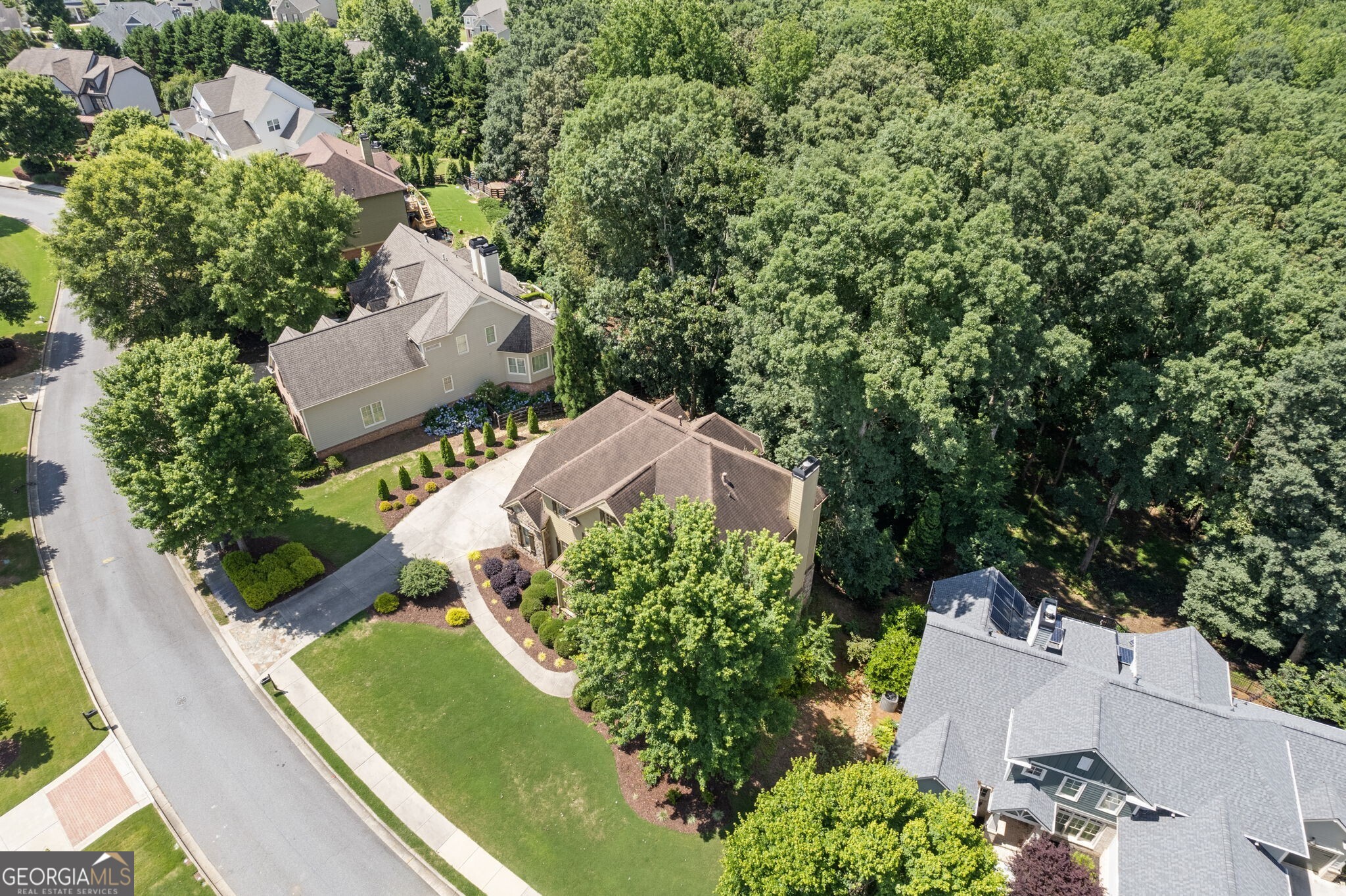 8775 Mica Creek