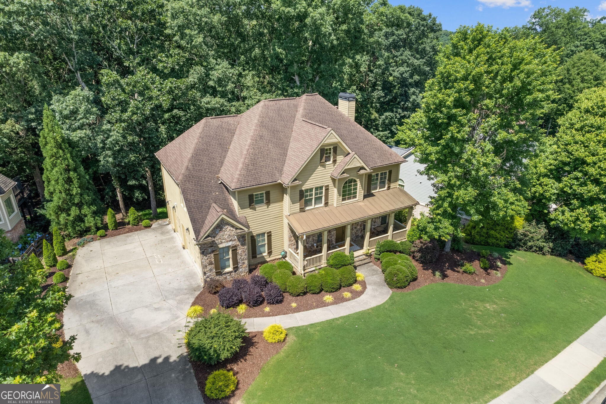 8775 Mica Creek