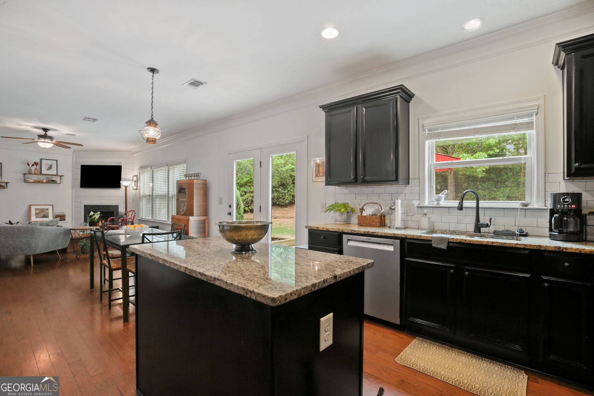 5335 Fairmont Glen
