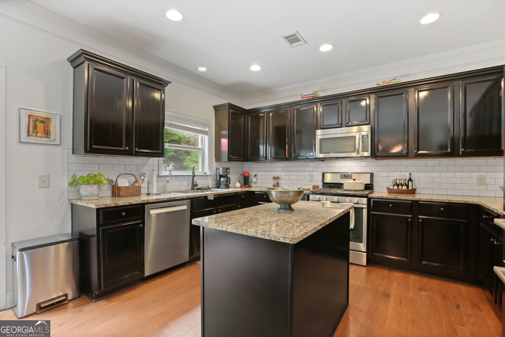 5335 Fairmont Glen