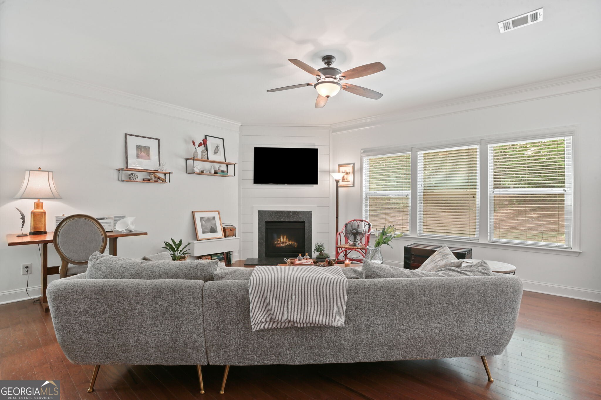5335 Fairmont Glen