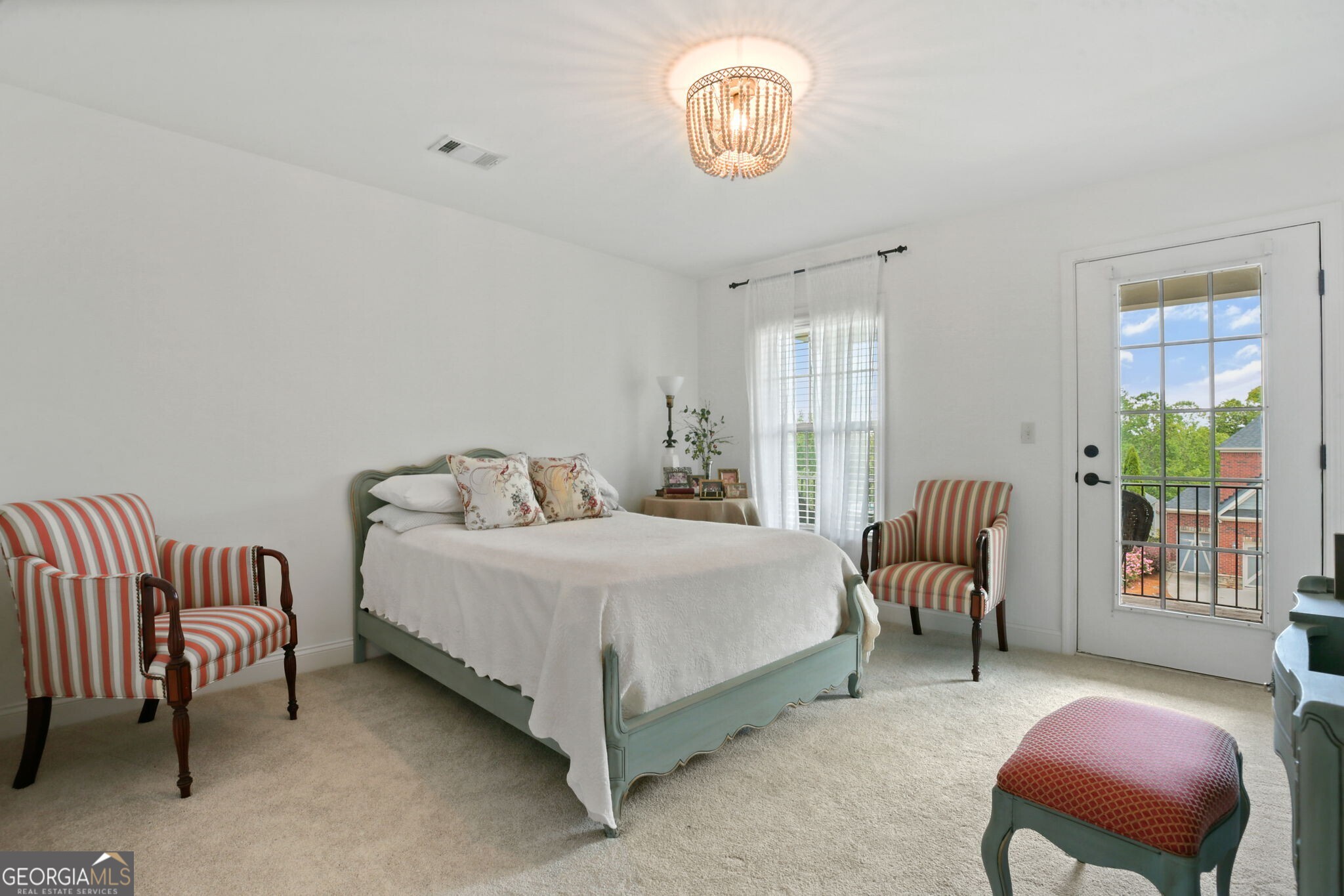 5335 Fairmont Glen