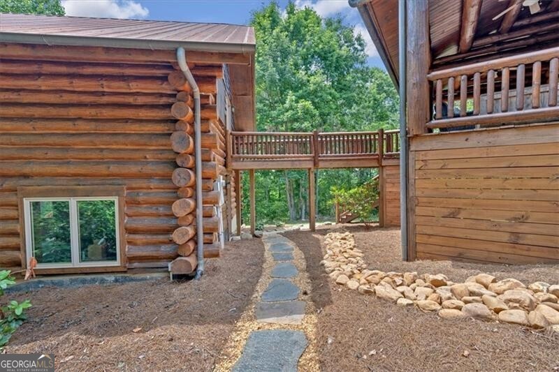 1355 White Road
