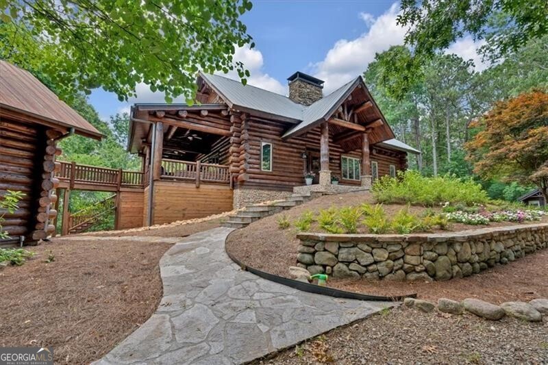 1355 White Road