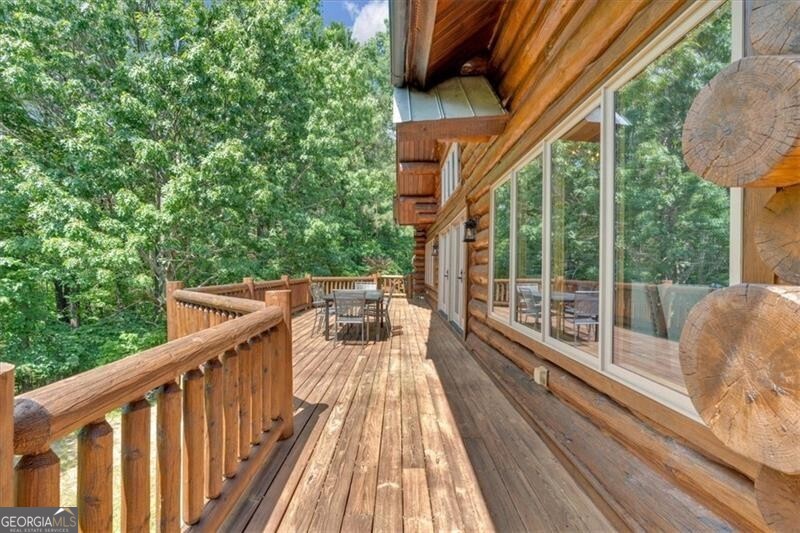1355 White Road