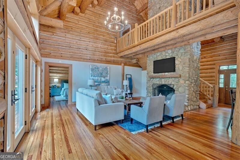 1355 White Road