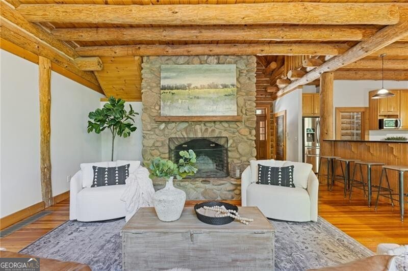 1355 White Road