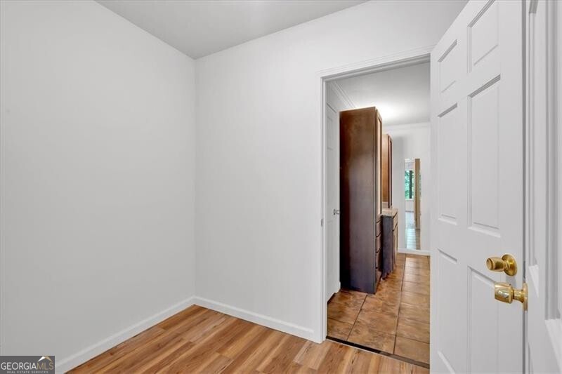 1355 White Road