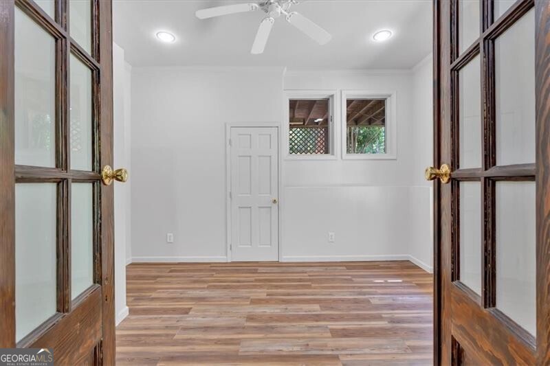 1355 White Road