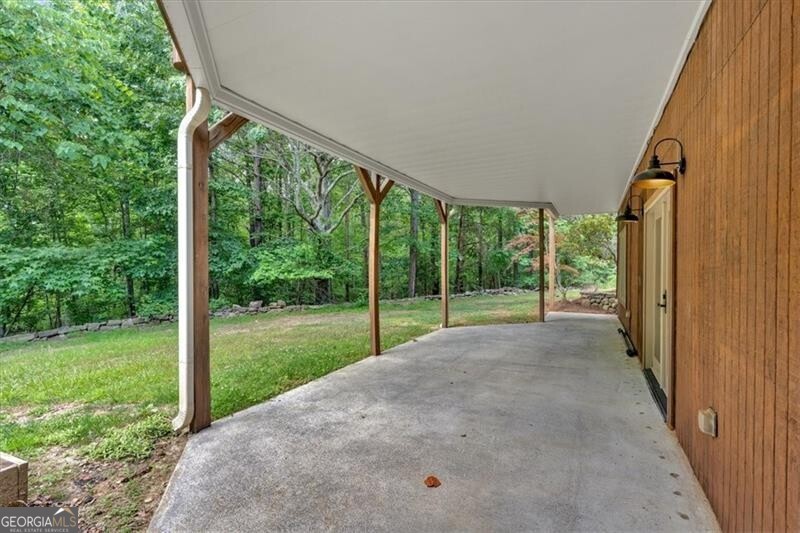 1355 White Road