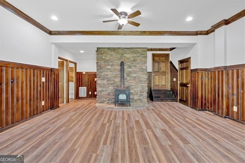 1355 White Road