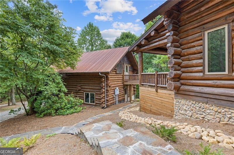 1355 White Road