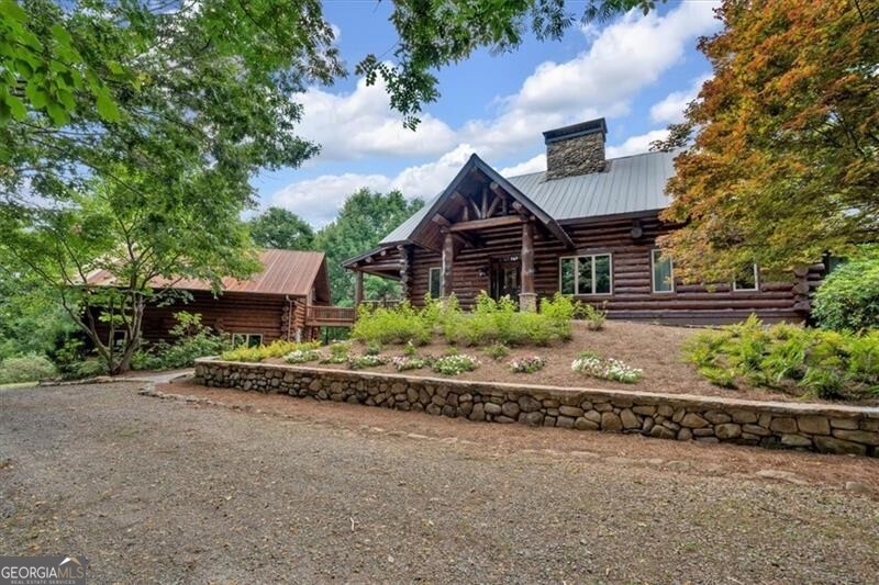 1355 White Road