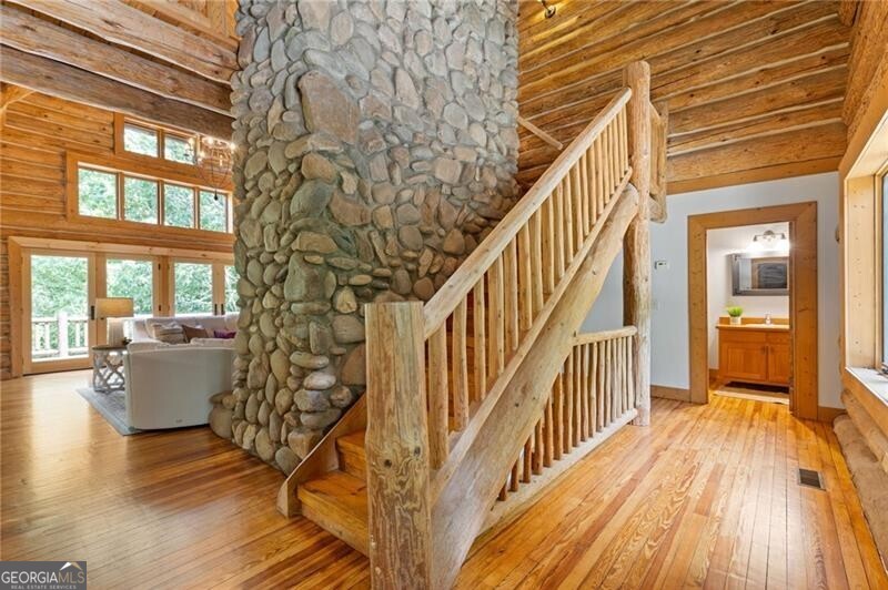 1355 White Road