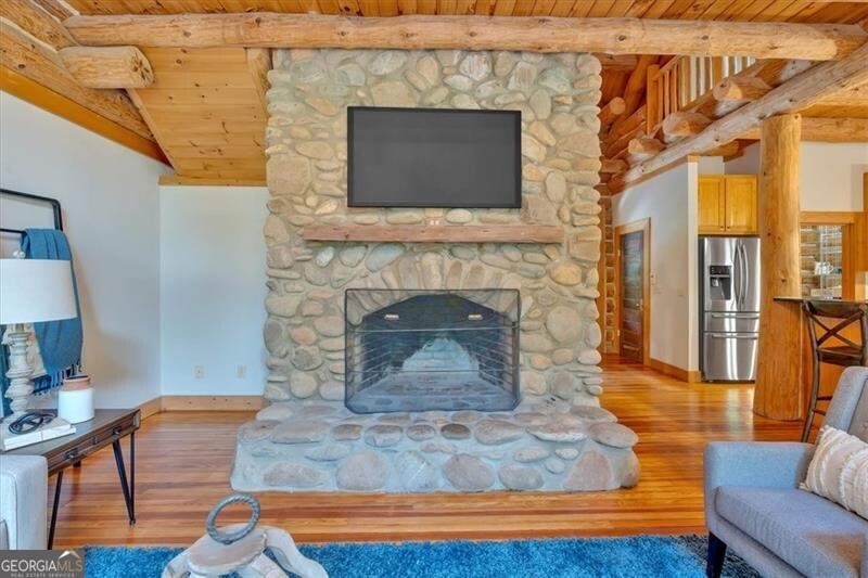 1355 White Road