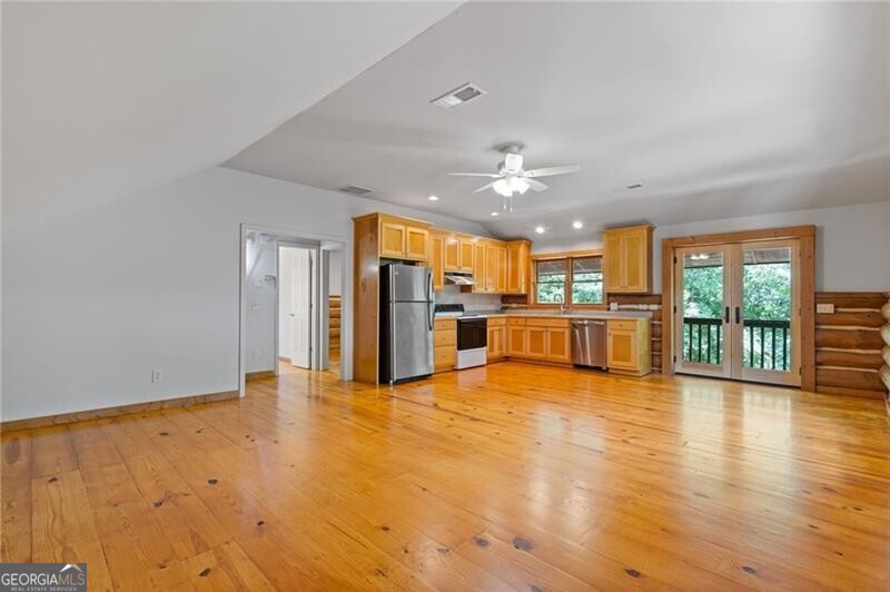 1355 White Road