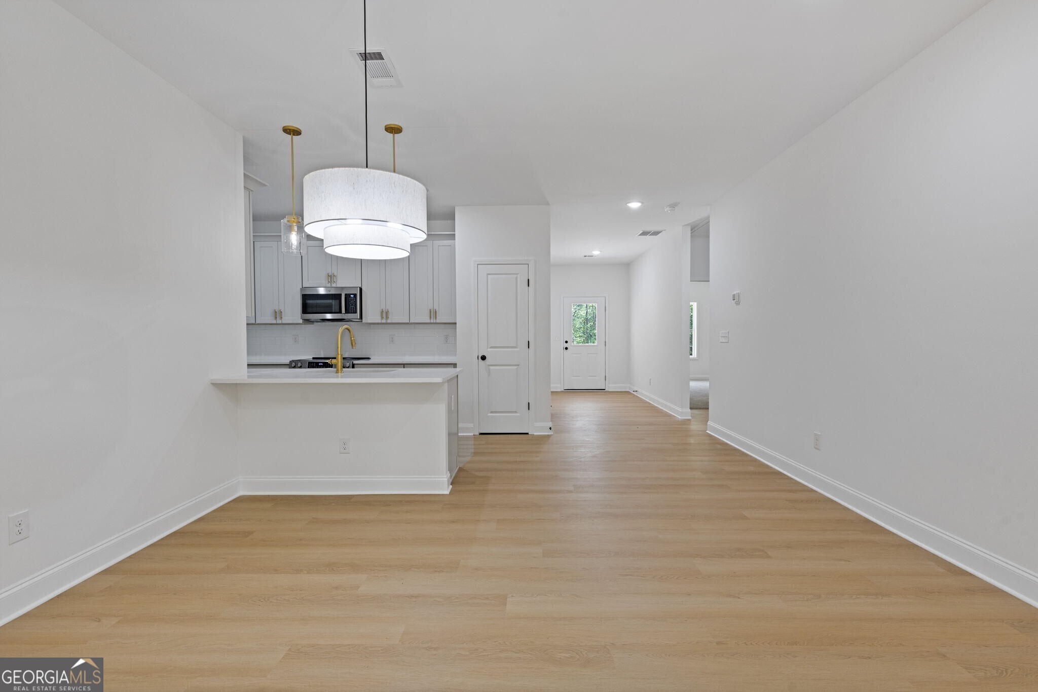 1408 Campbell Road