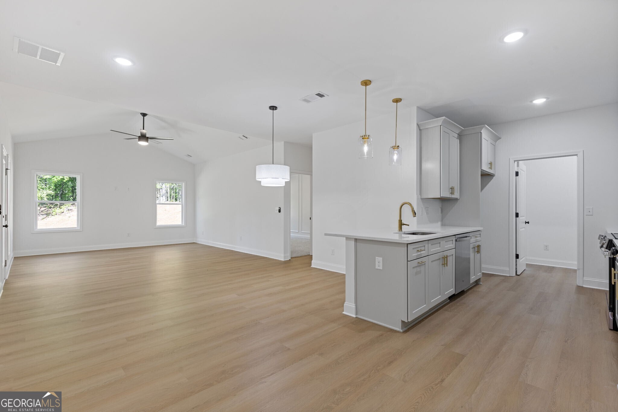 1408 Campbell Road