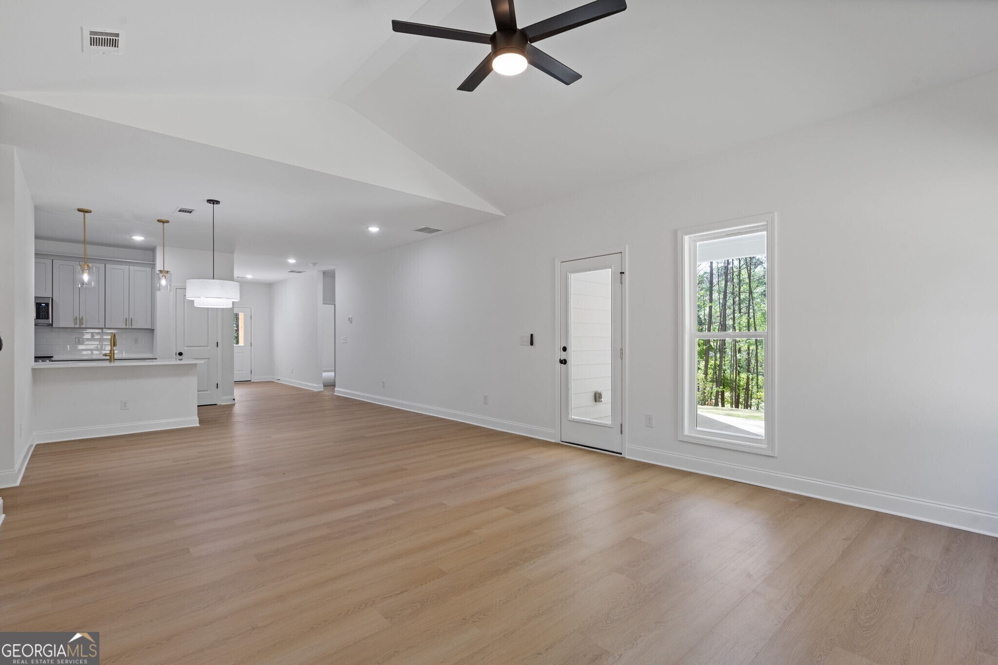 1408 Campbell Road