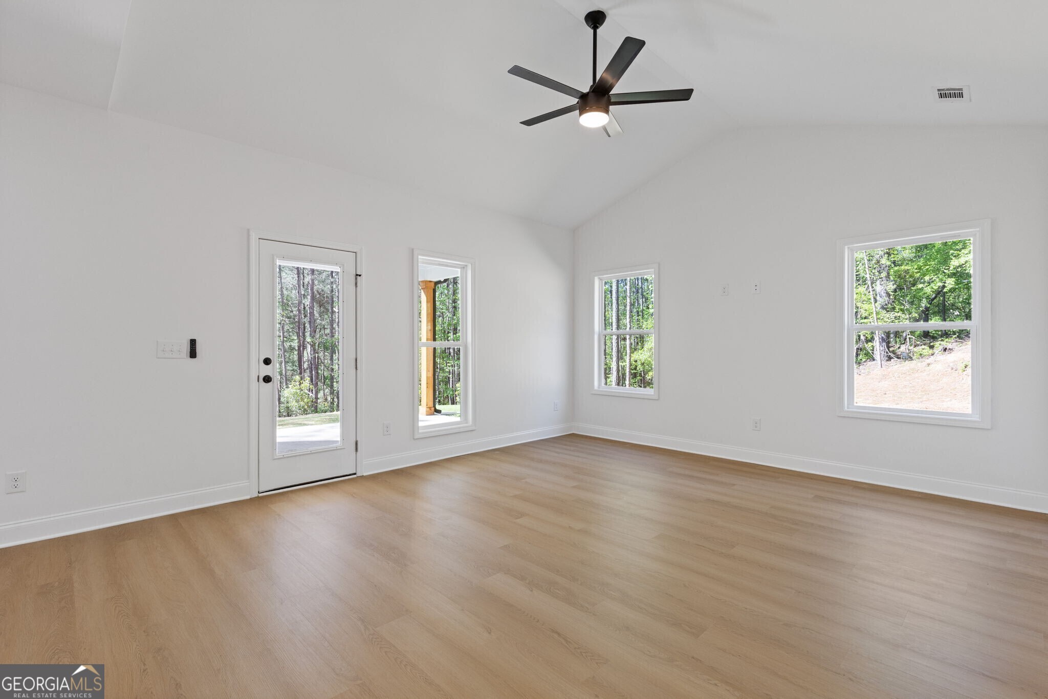 1408 Campbell Road