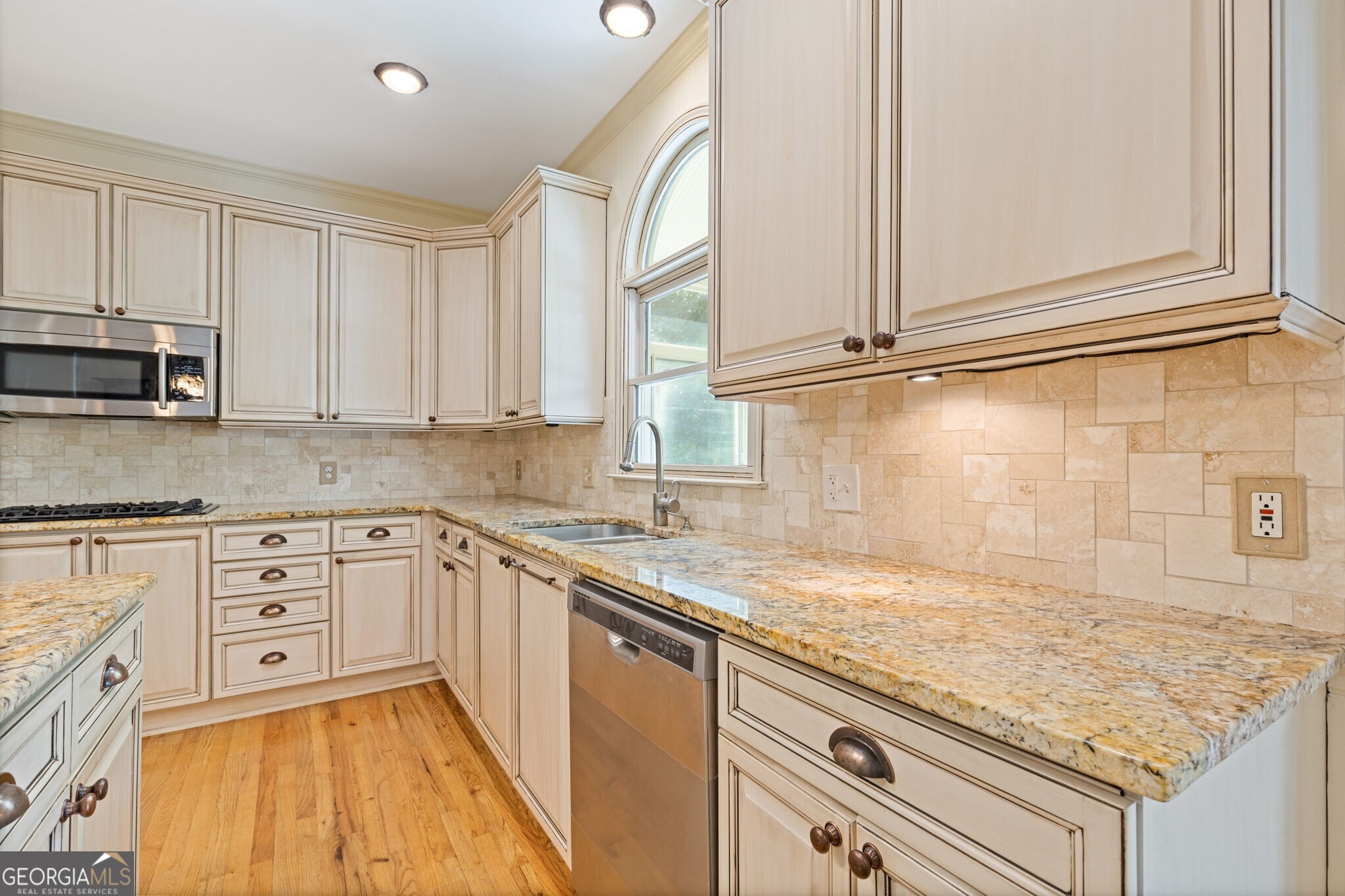 7465 Northampton Court