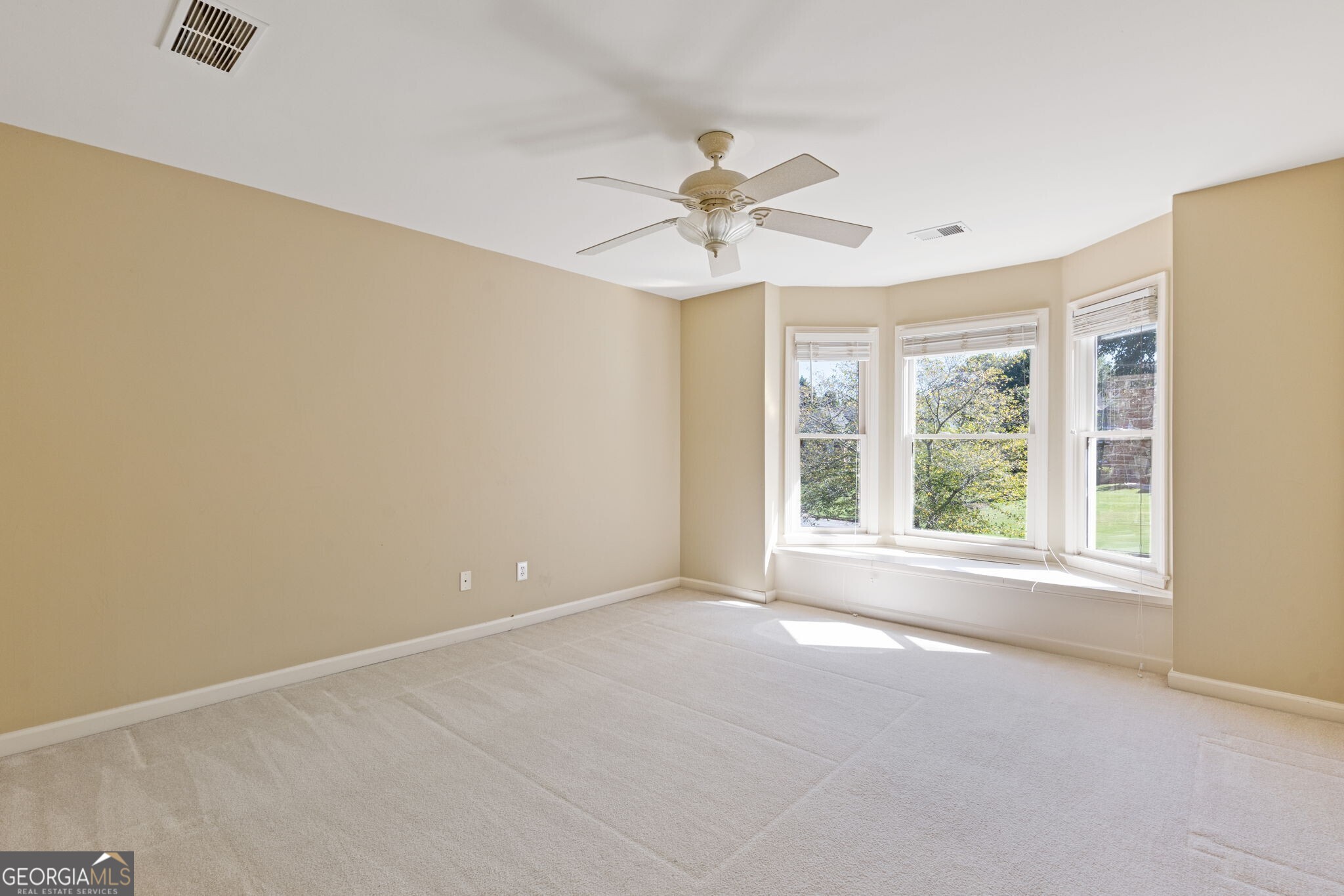 7465 Northampton Court