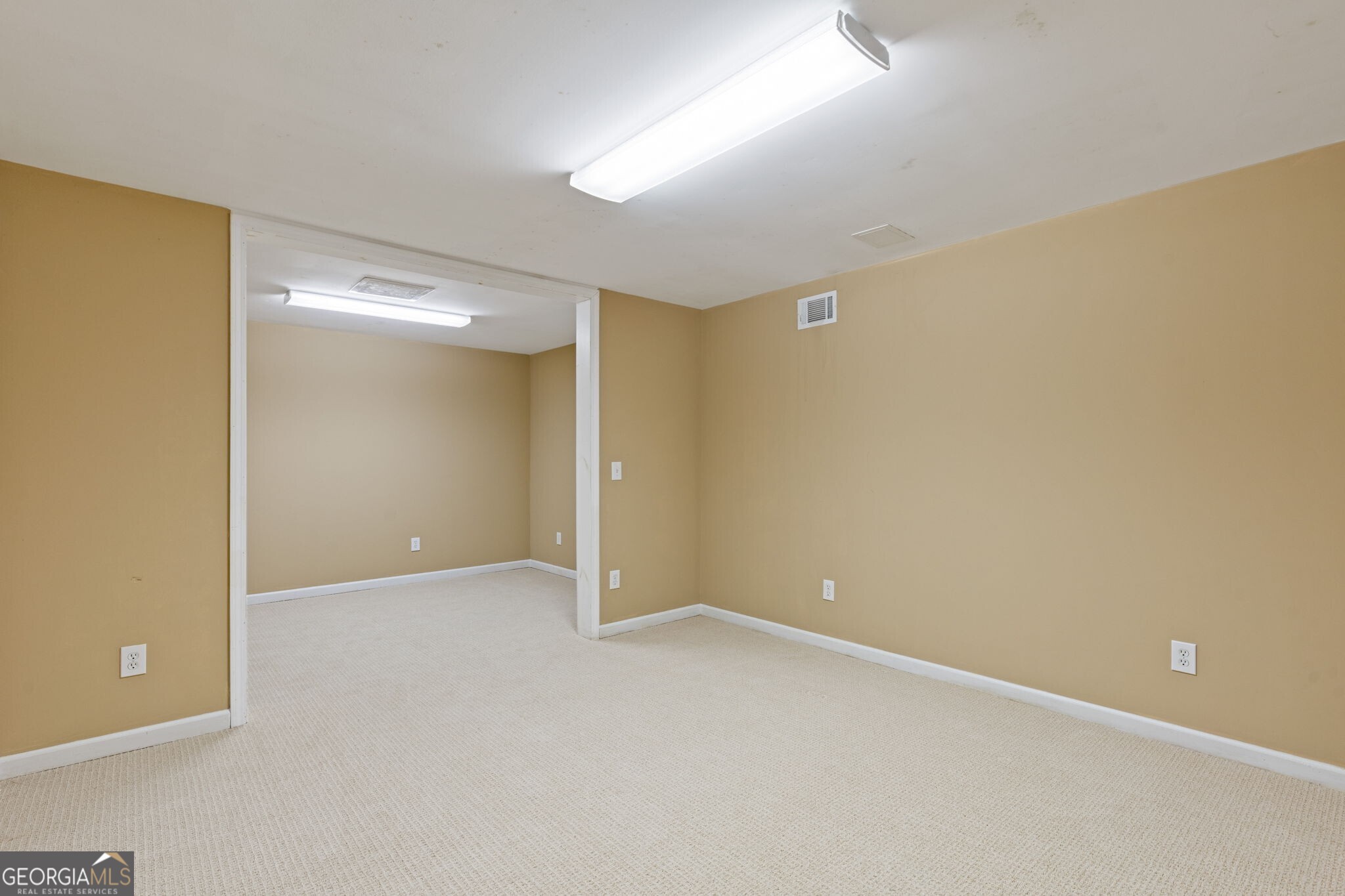 7465 Northampton Court