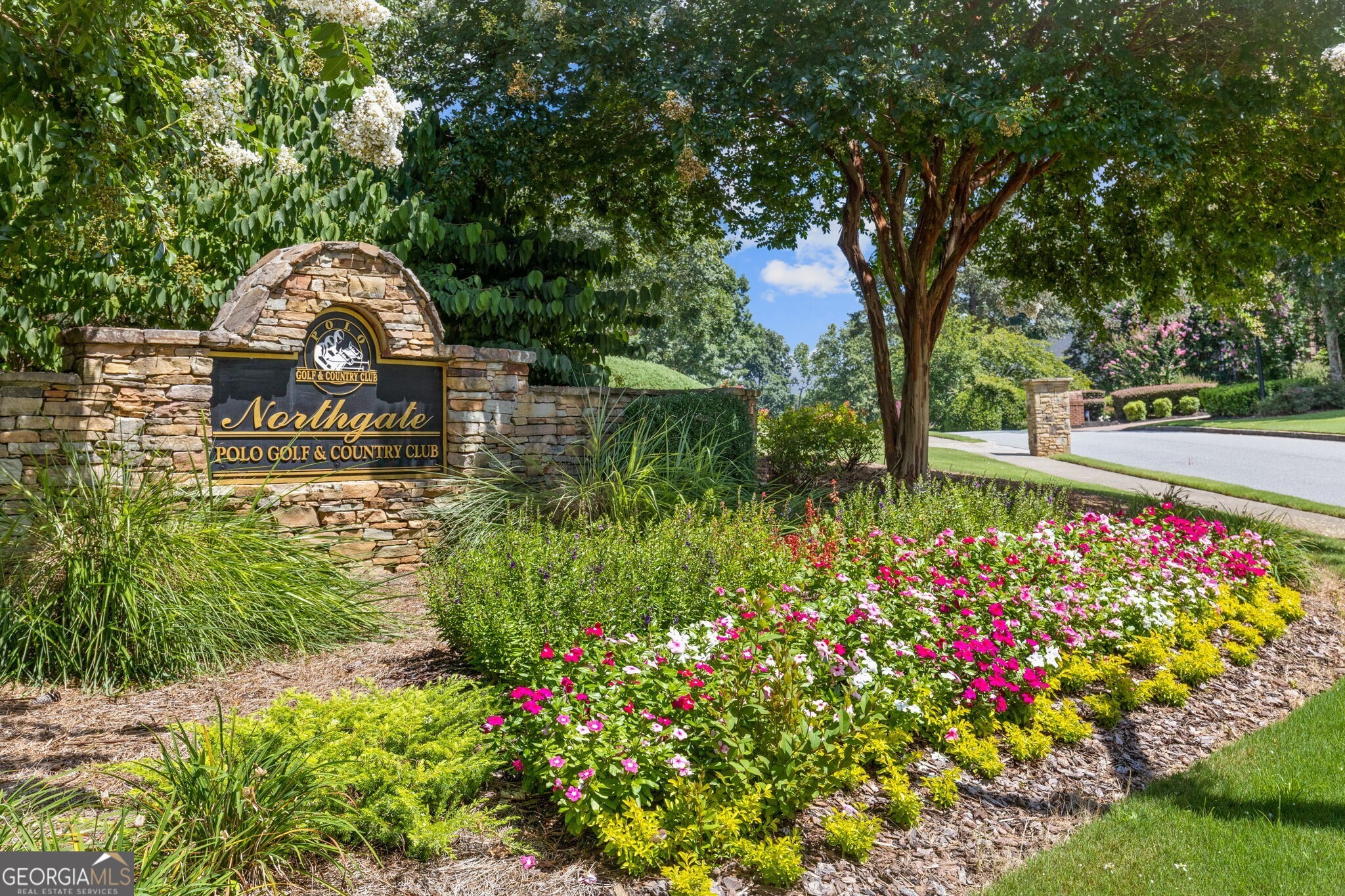 7465 Northampton Court