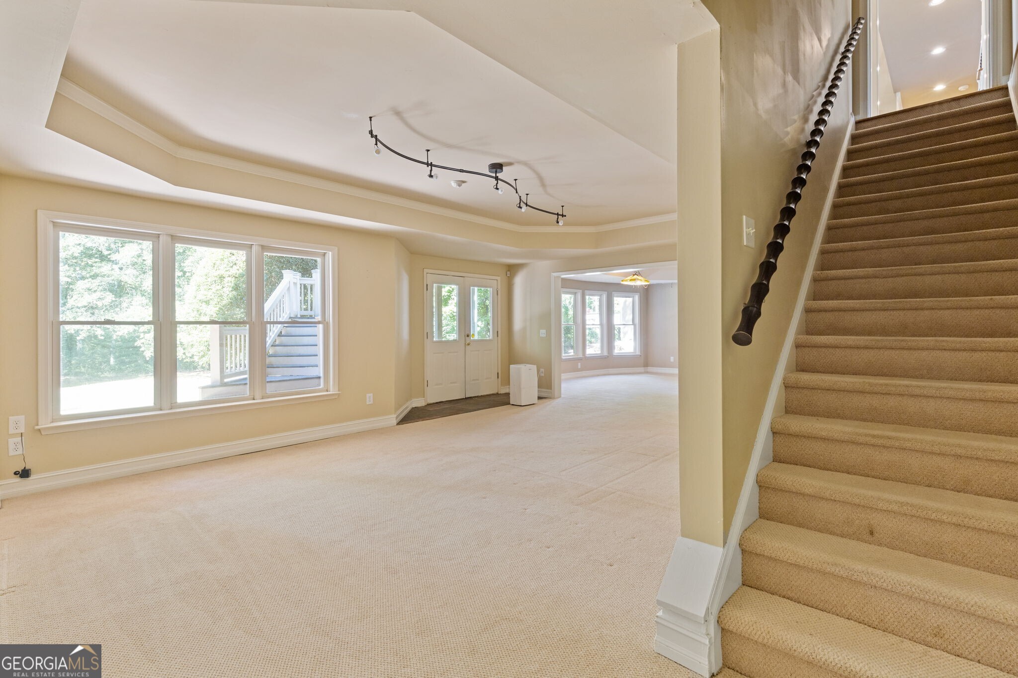 7465 Northampton Court