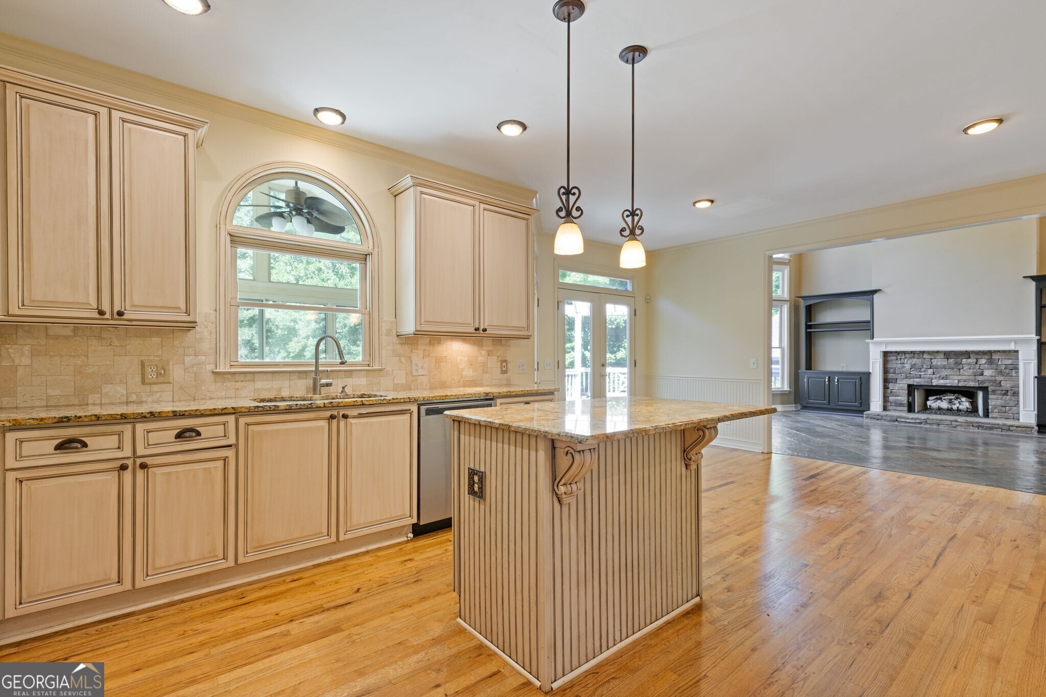 7465 Northampton Court