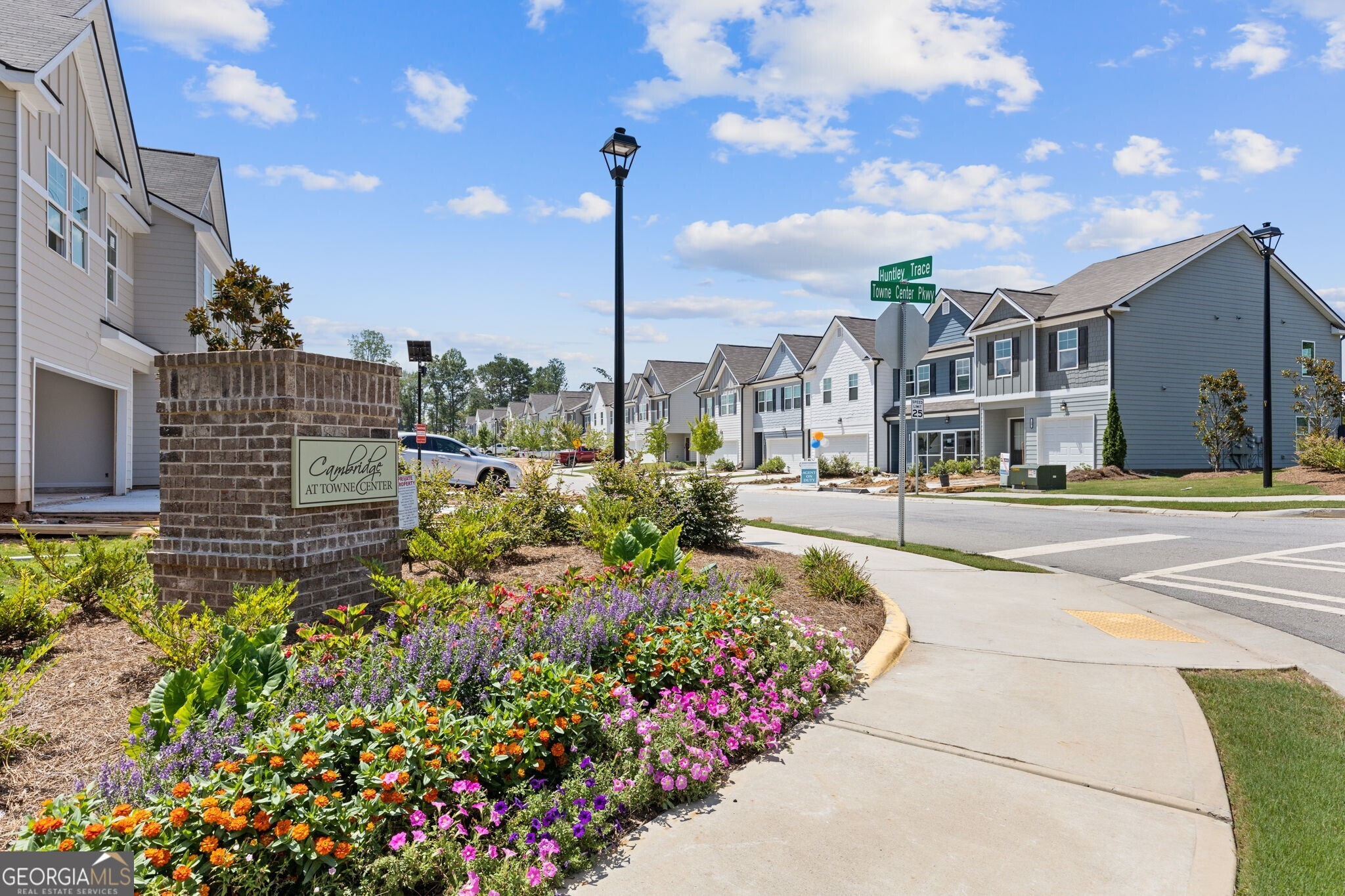 60 Huntley Trace