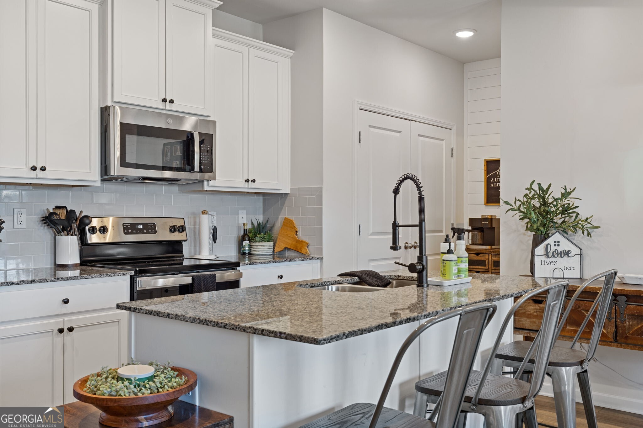60 Huntley Trace