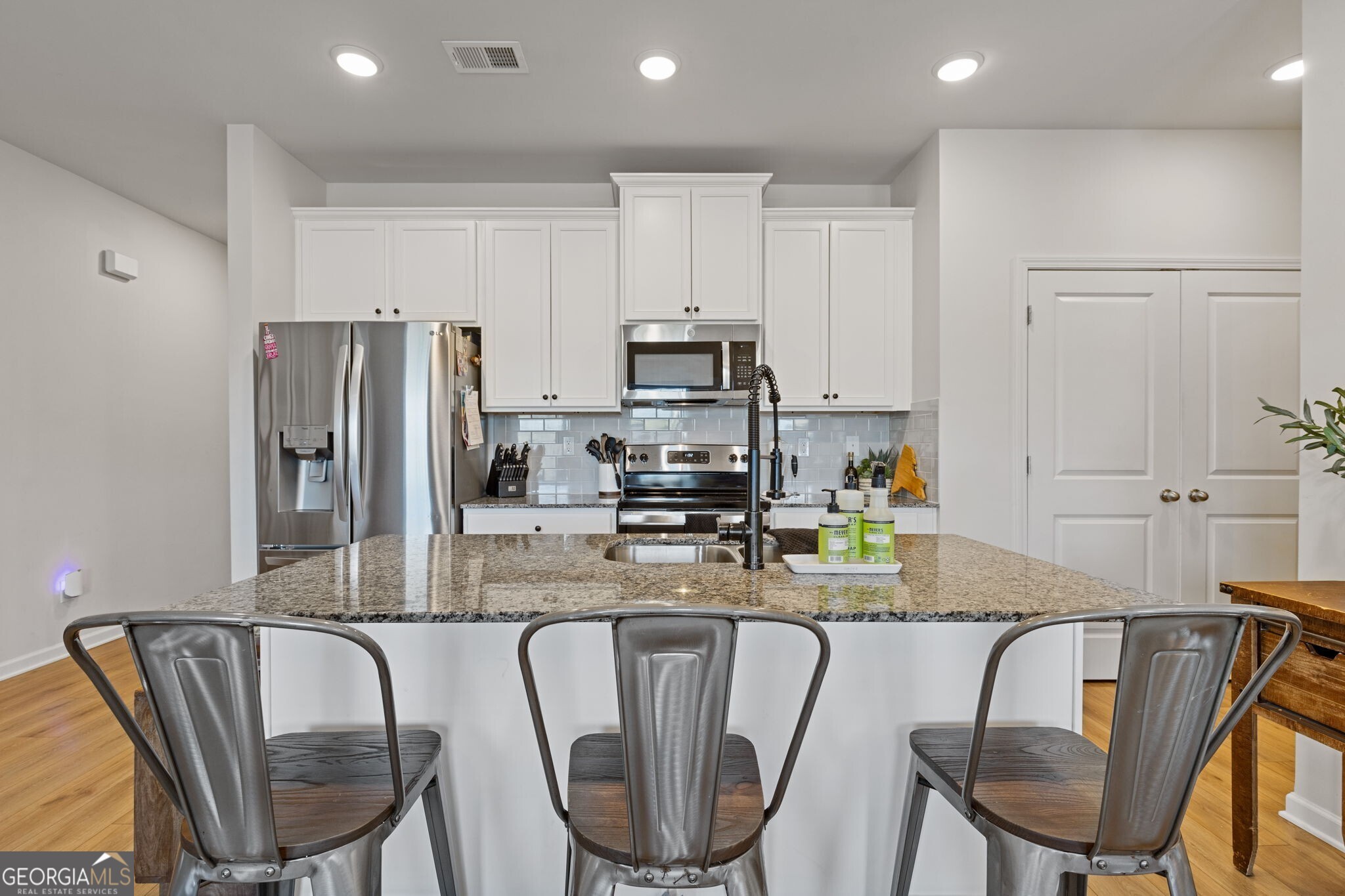 60 Huntley Trace