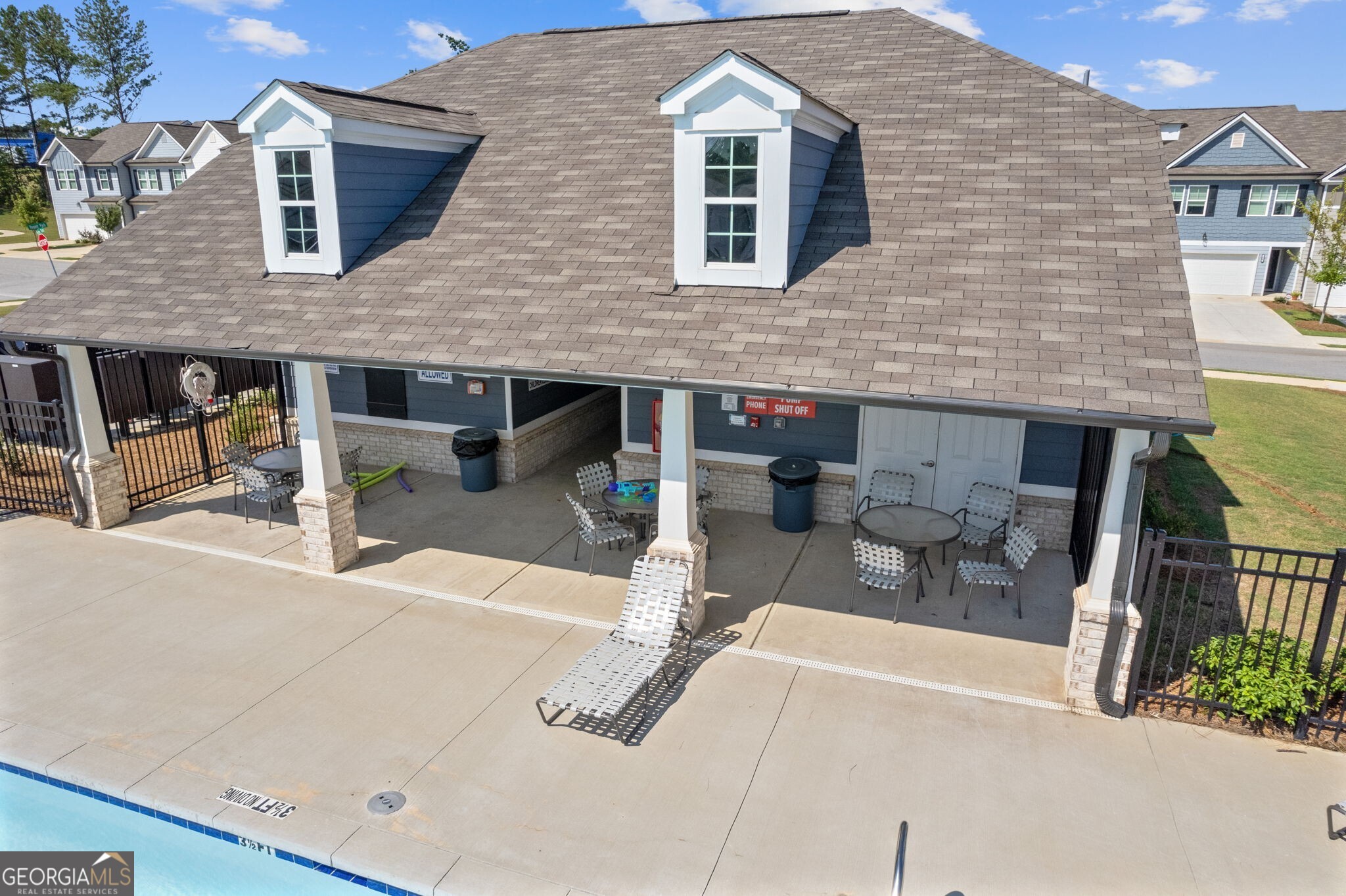 60 Huntley Trace