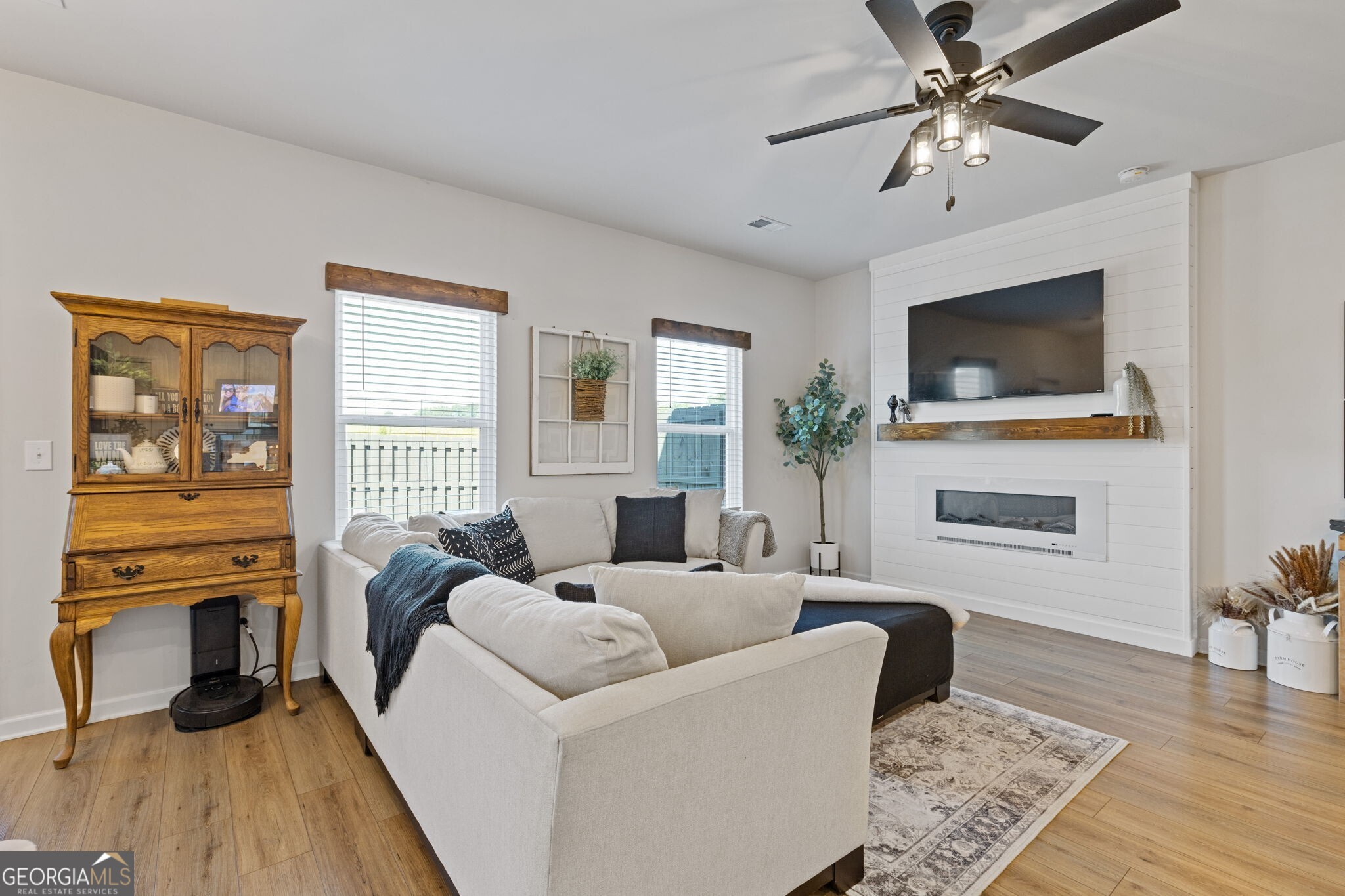 60 Huntley Trace