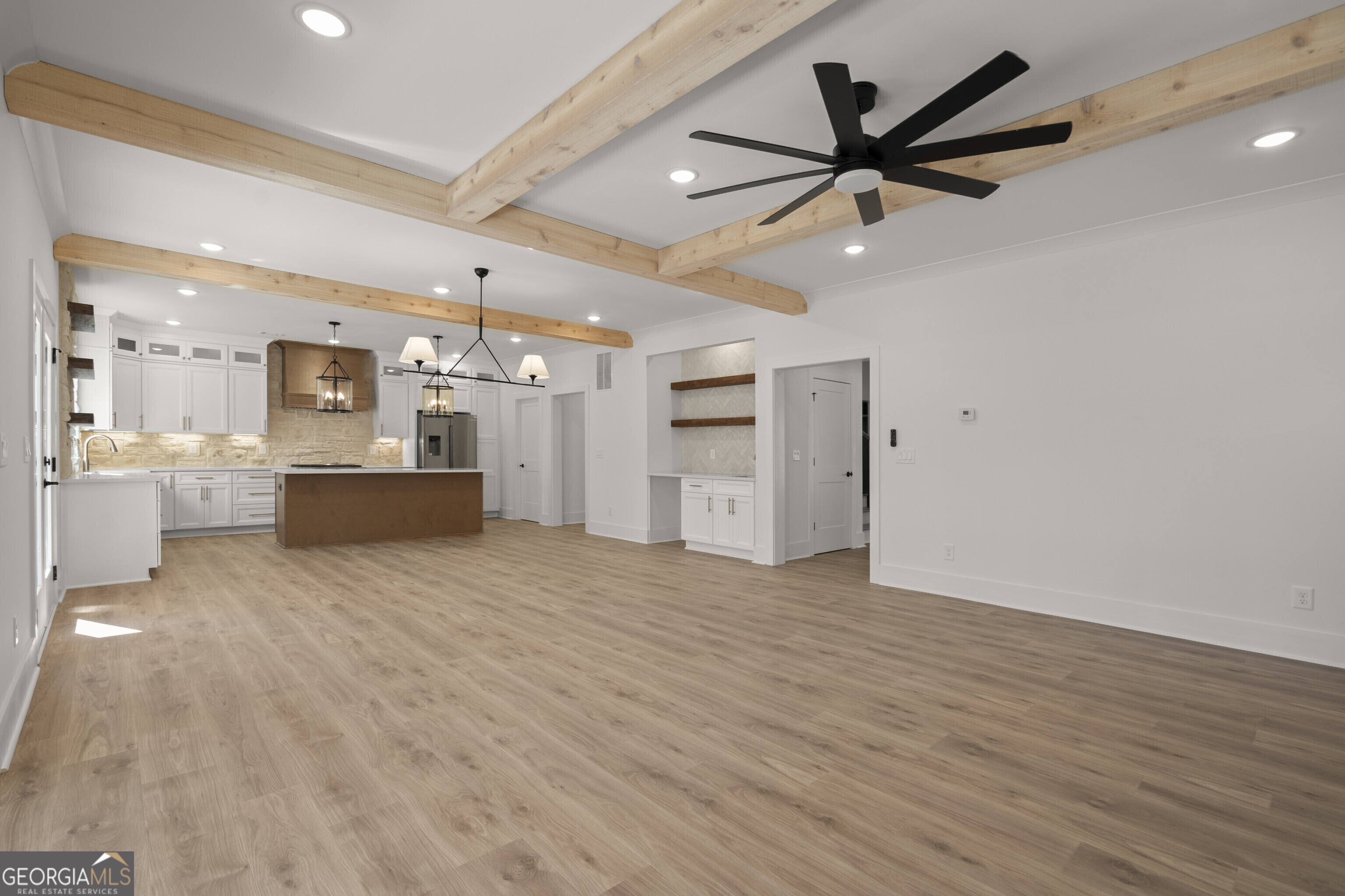 5129 Lee Road