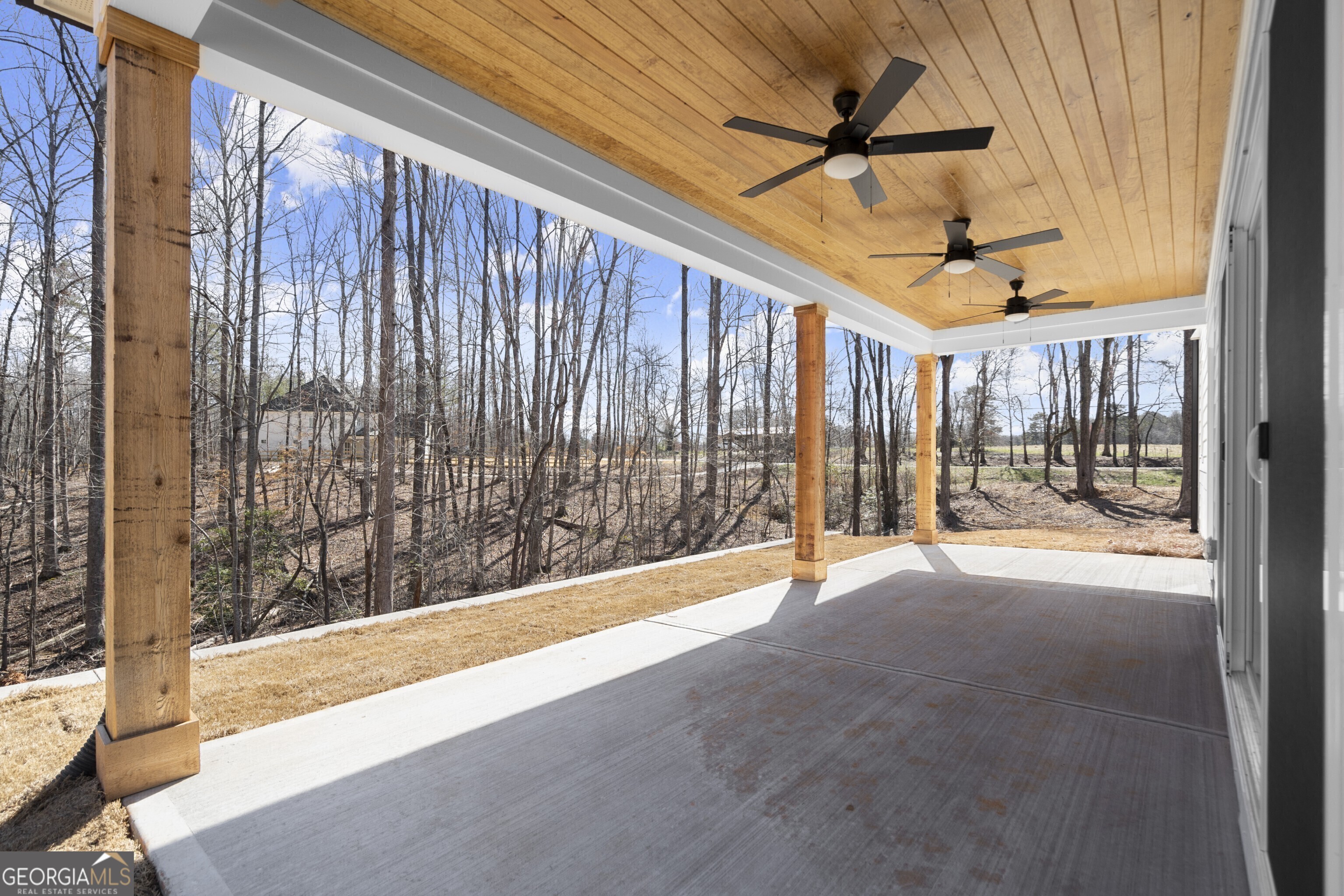 5129 Lee Road