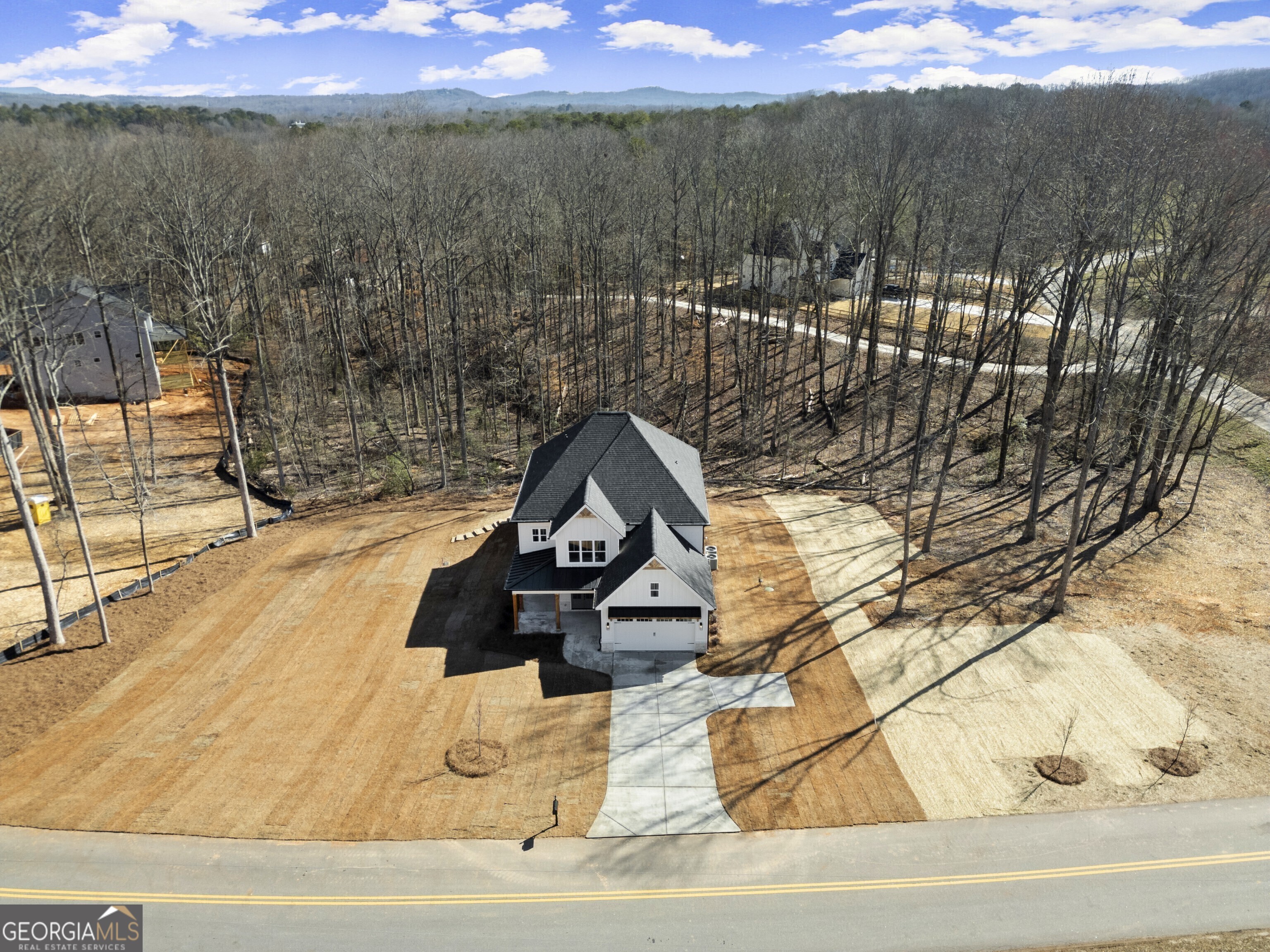 5129 Lee Road