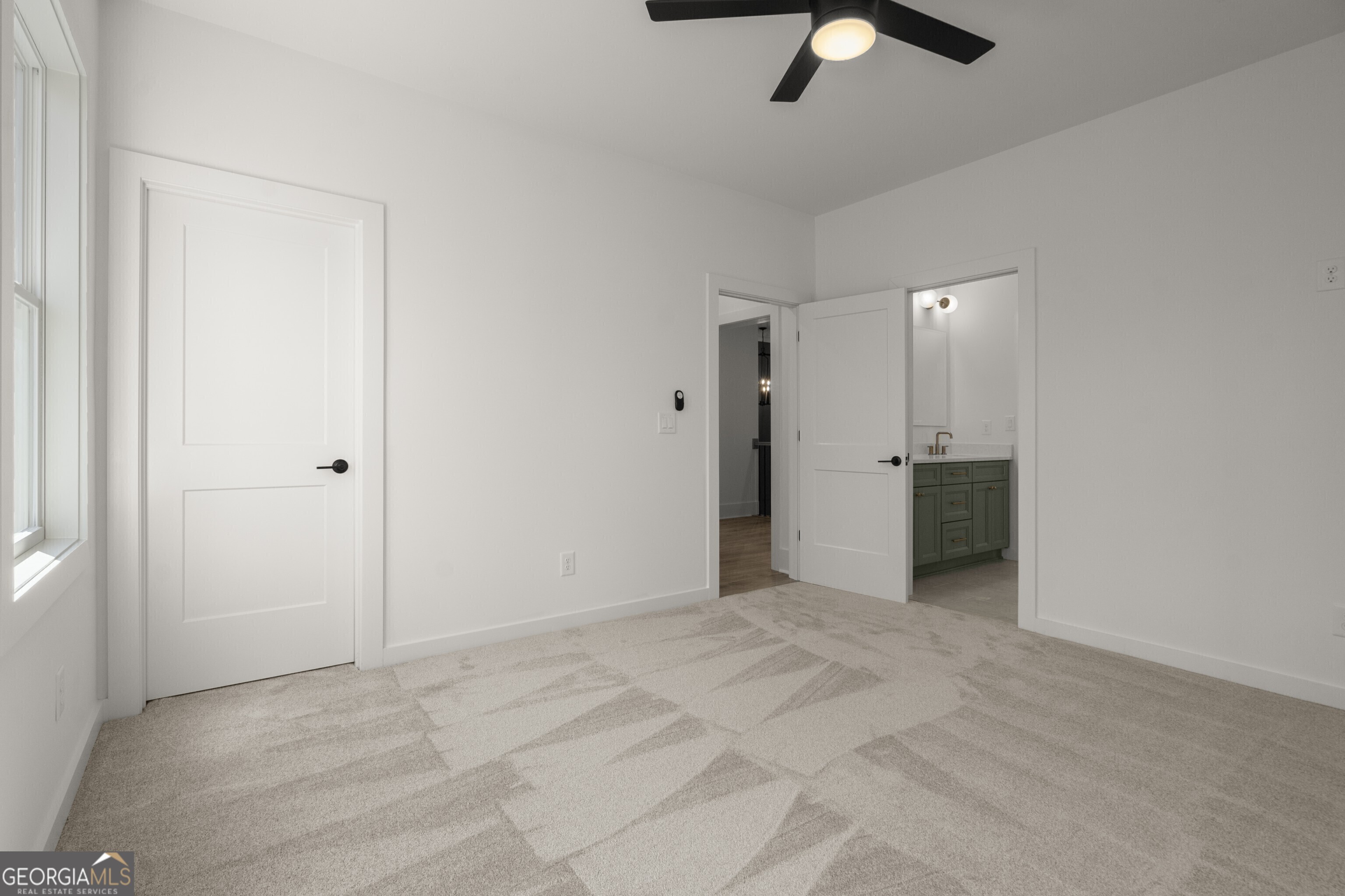 5129 Lee Road