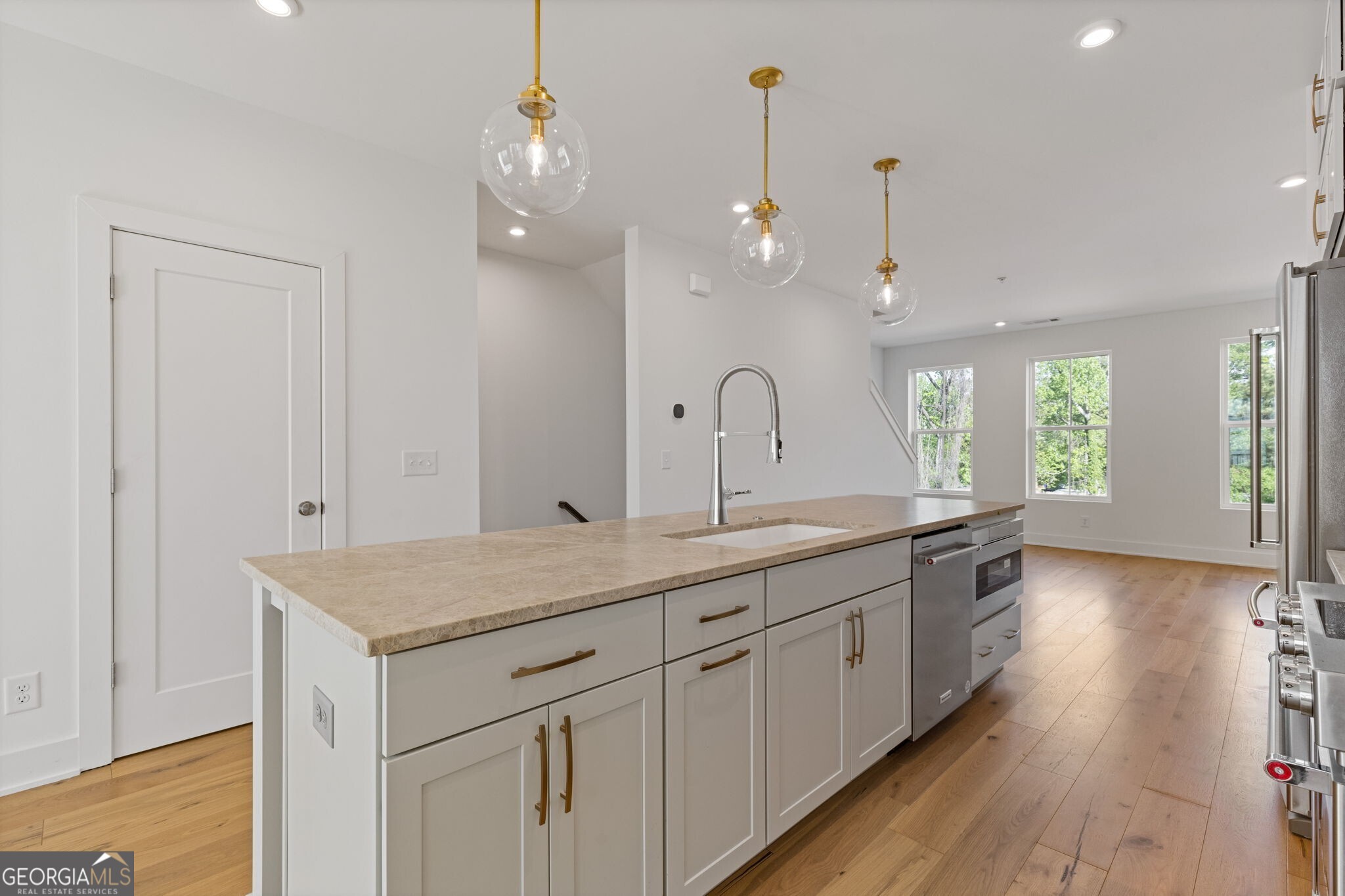 201 New Street # 105 Unit: 2304-105