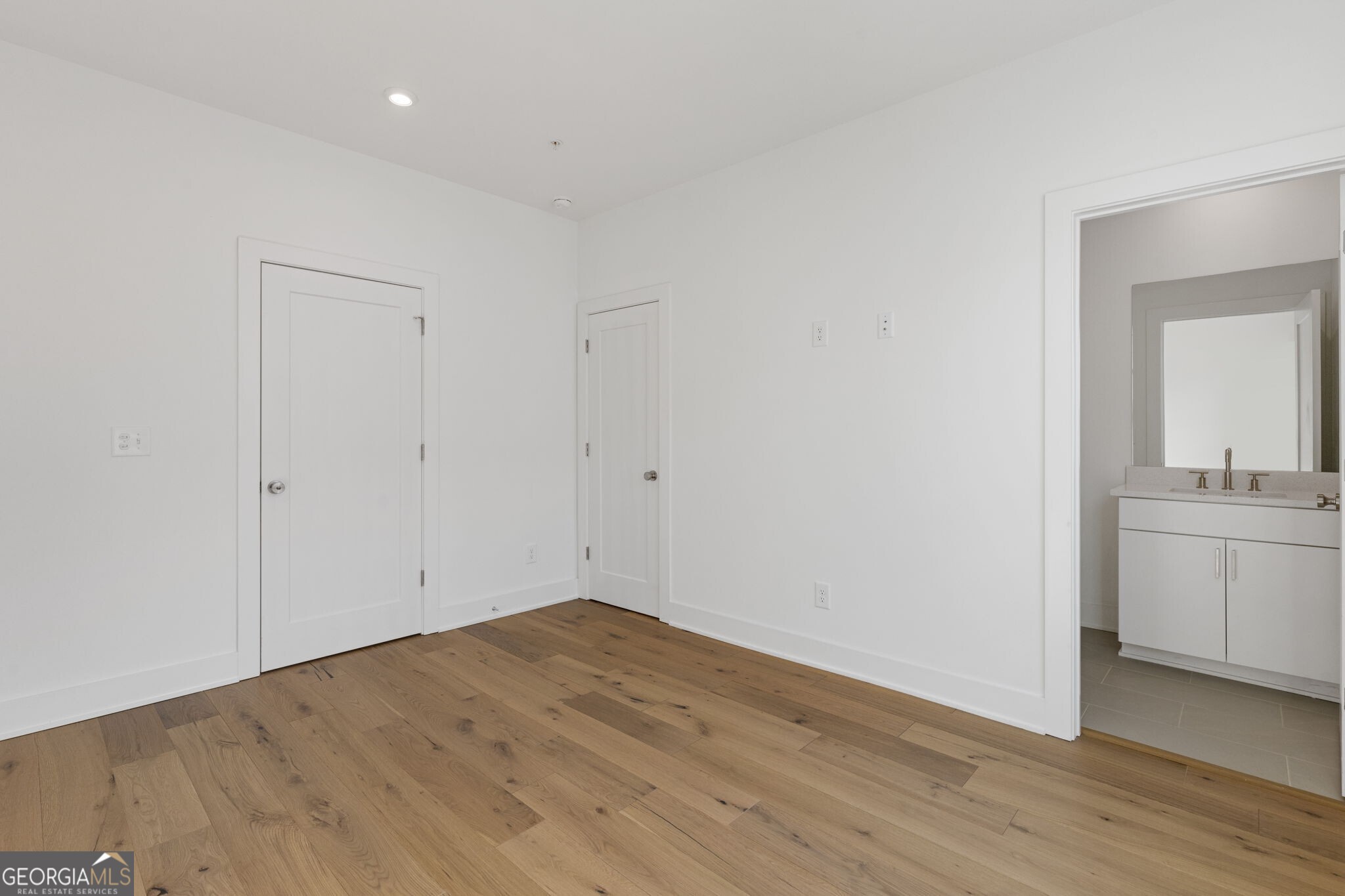 201 New Street # 105 Unit: 2304-105