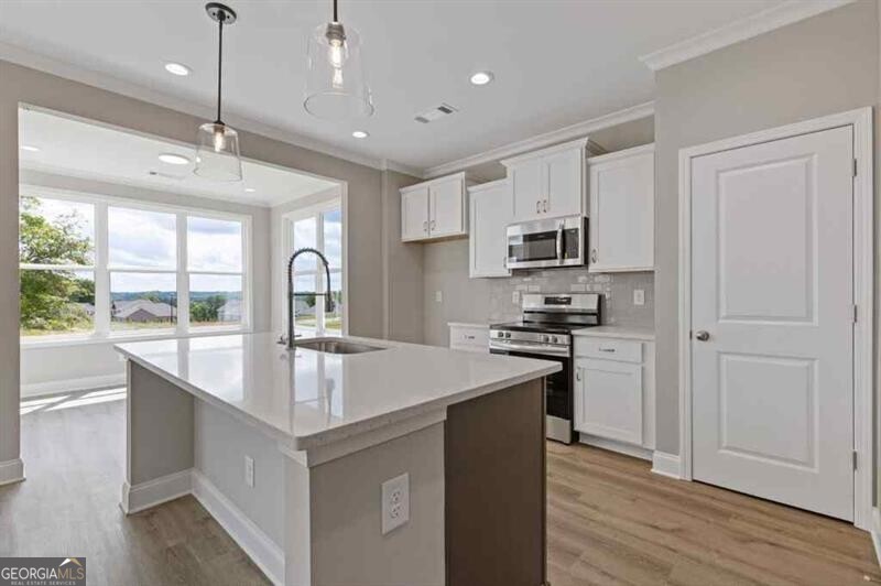 1985 William Glen Street