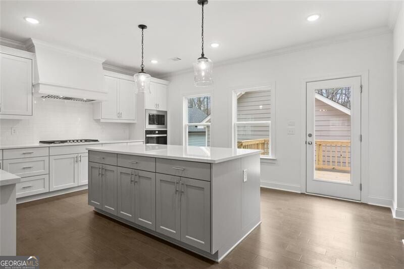 319 Summerville Lane