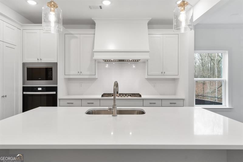 311 Summerville Lane