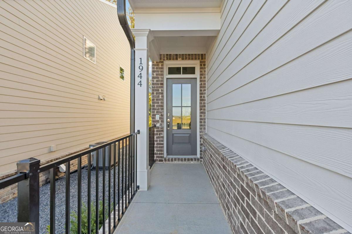 1944 William Glen Street