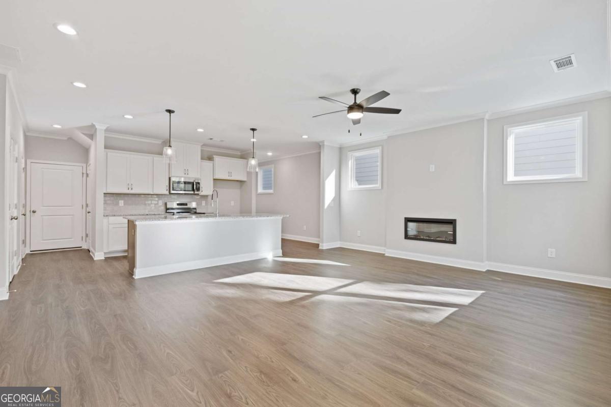 1944 William Glen Street